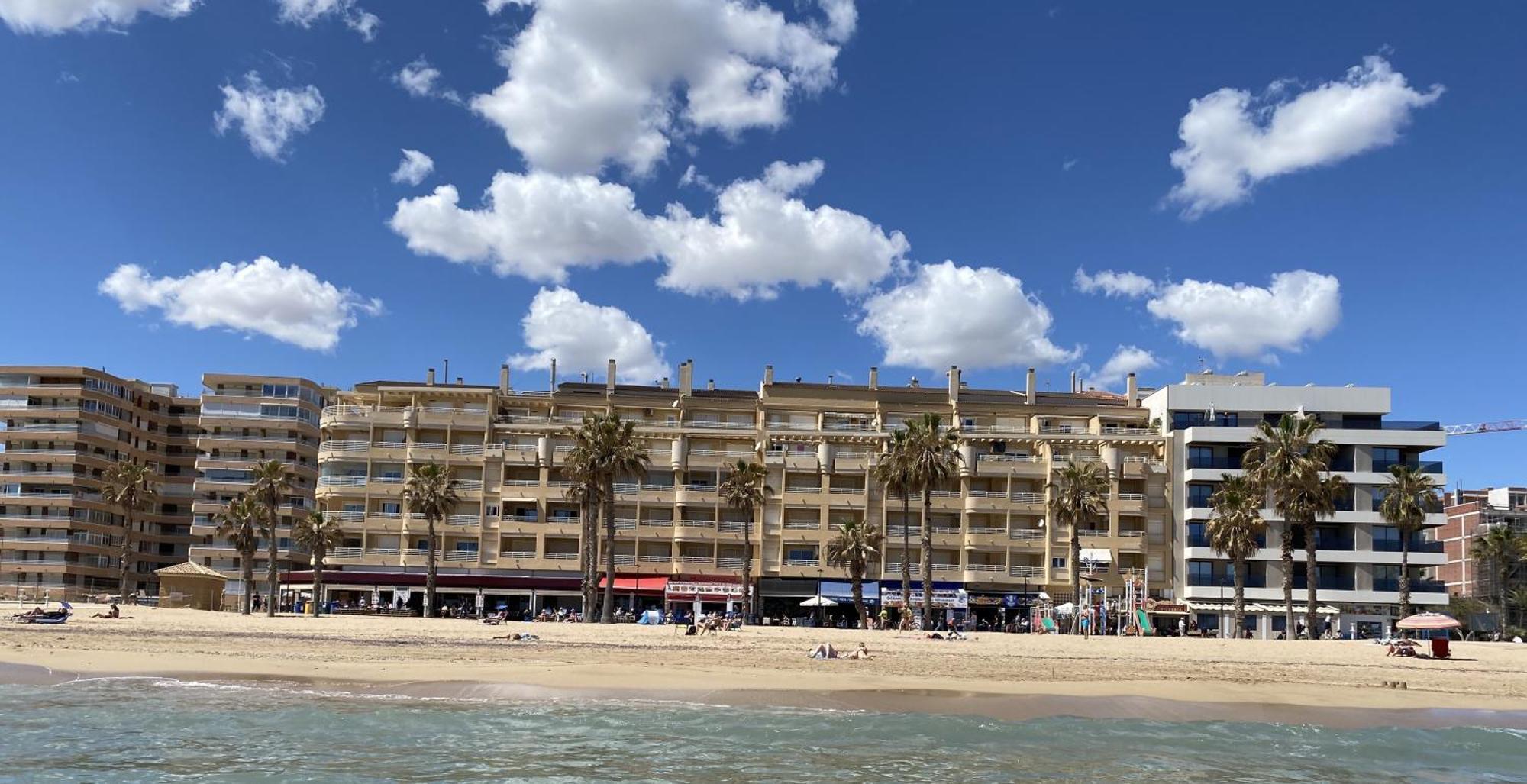 Bonito Apartamento 150 M De La Playa La Mata La Mata  Dış mekan fotoğraf
